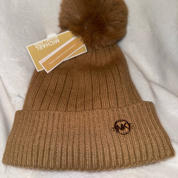 Michael Kors Fleece Lined Cuff Beanie Faux Fur Pom - Brown - Picture 3 of 6